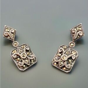 JUDITH JACK Sterling Silver
Vintage Sparkling Marcasite
Drop Pierced Earrings
